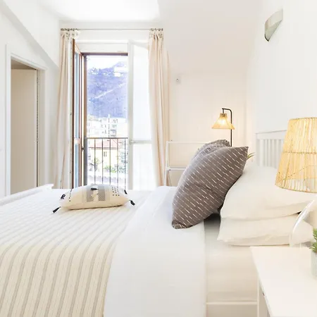 Dream In Apartment Como